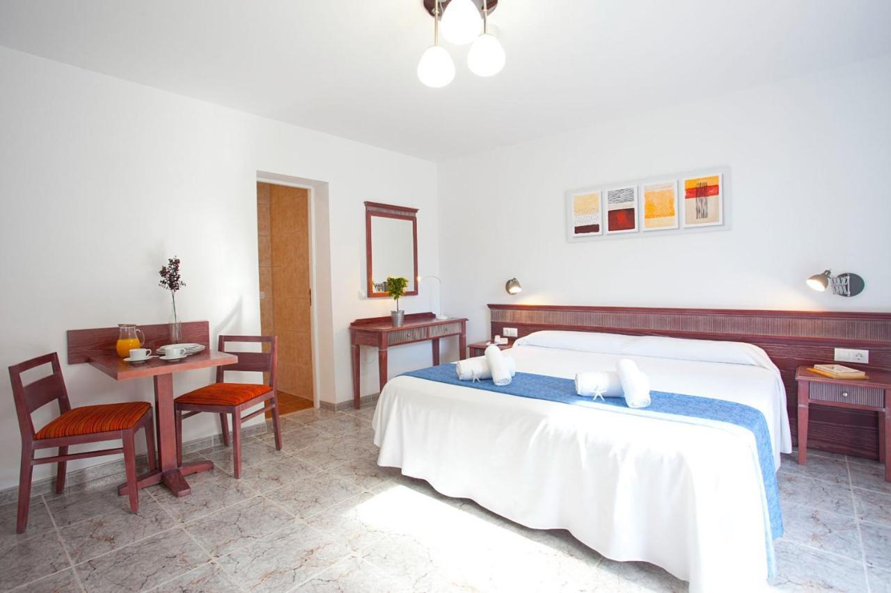 Aparthotel Cala Murada Tennis *