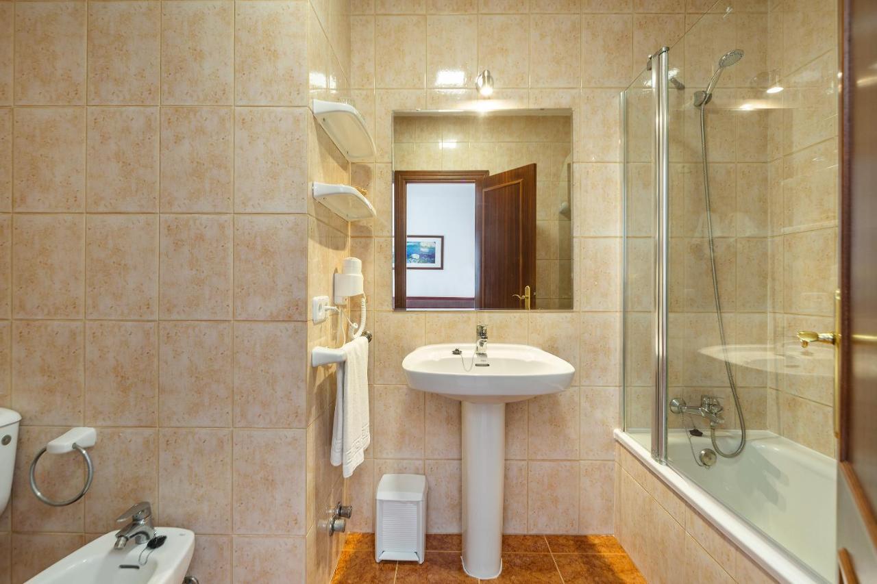 Aparthotel Cala Murada Tennis
